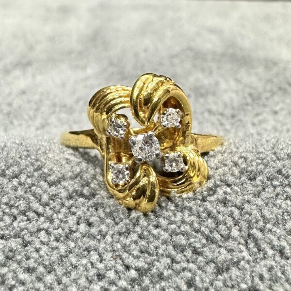 Gold14k Ring 5x Rounded Diamond VVS2