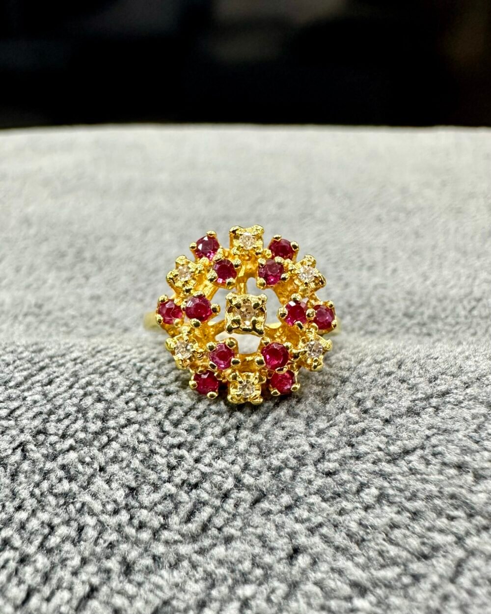 GOLD14k Ring Diamond & Rubies