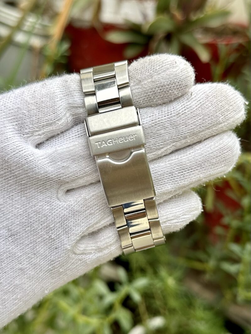 TAG Heuer WAF1113 Silver Quartz Swiss - Image 3
