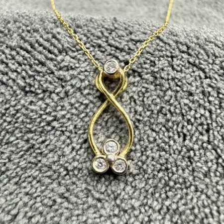 Gold14k Pendant Preloved Dubai With Chain 4x Diamonds