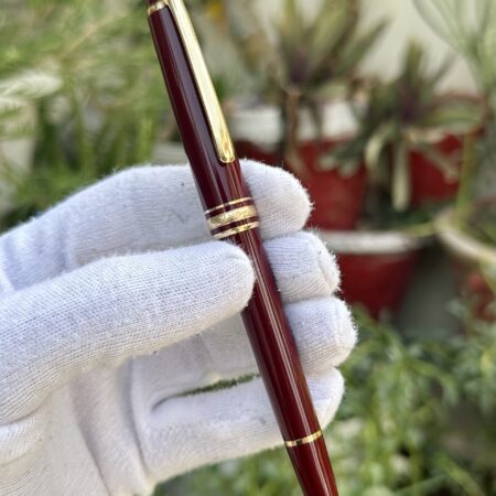 MONTBLANC Germany Rare Burgundy Fountain Pen 144