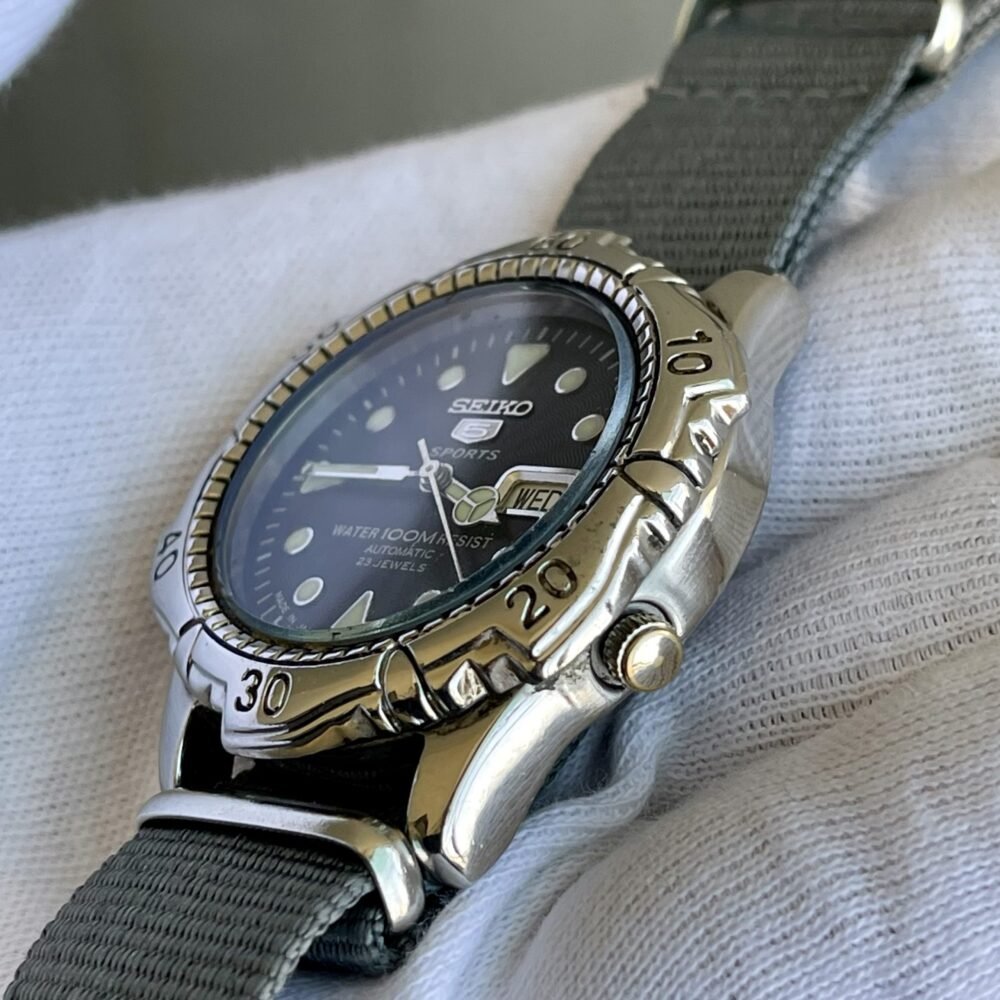 Seiko 5 Sports Japan Nato Strap – photo 2