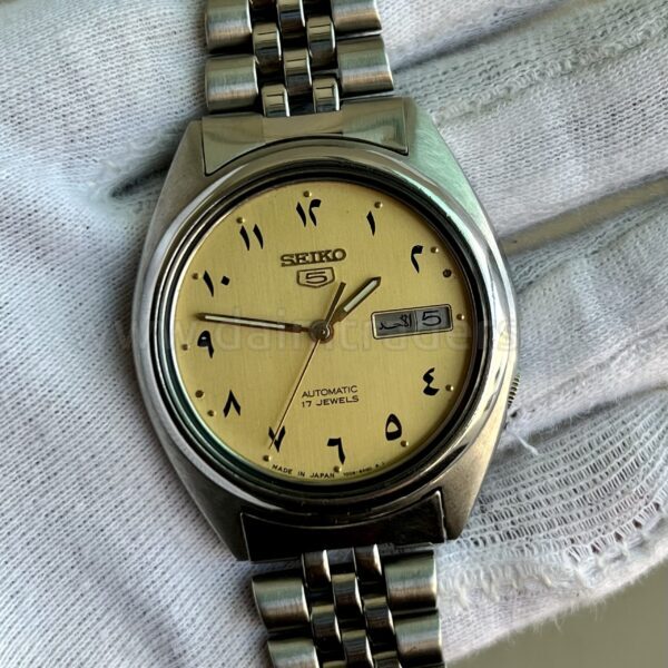 SEIKO 5 Japan Arabic
