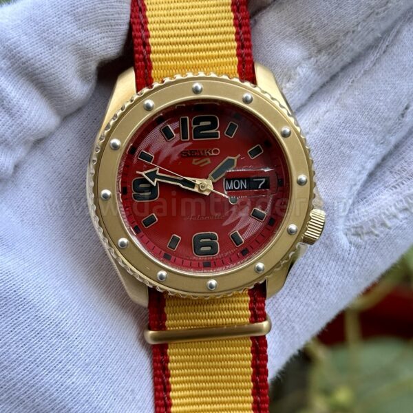 SEIKO 5 Sports Street fighter Limited edition