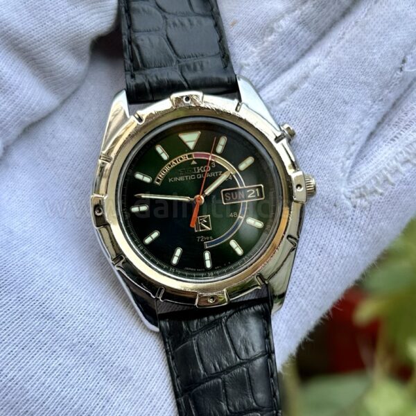 SEIKO Kinetic Japan Green Mens watch