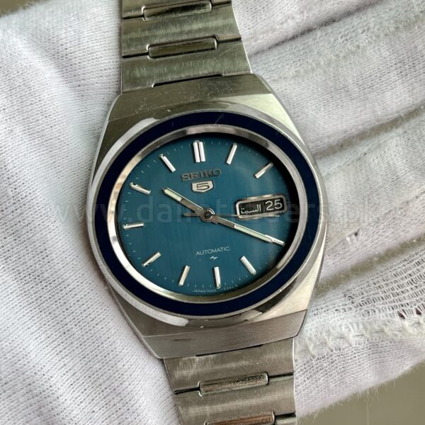 Seiko 5 Japan Oval Shape Ocean Blue dial Bezel