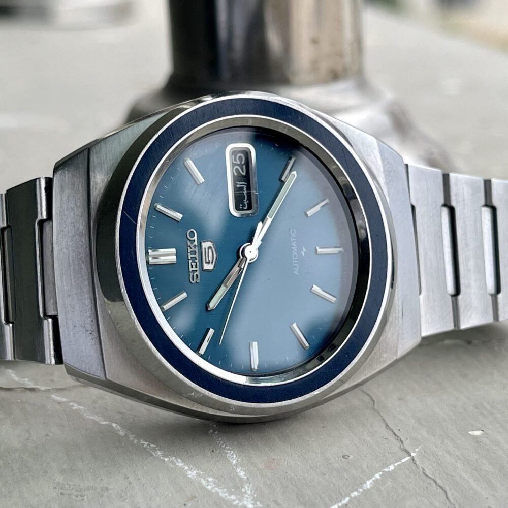 Seiko 5 Japan Oval Shape Ocean Blue dial Bezel – photo 2