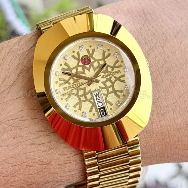 RADO DiaStar Original 001 Web Dial Diamonds Gold-Tone Day-Date Automatic Swiss Mens