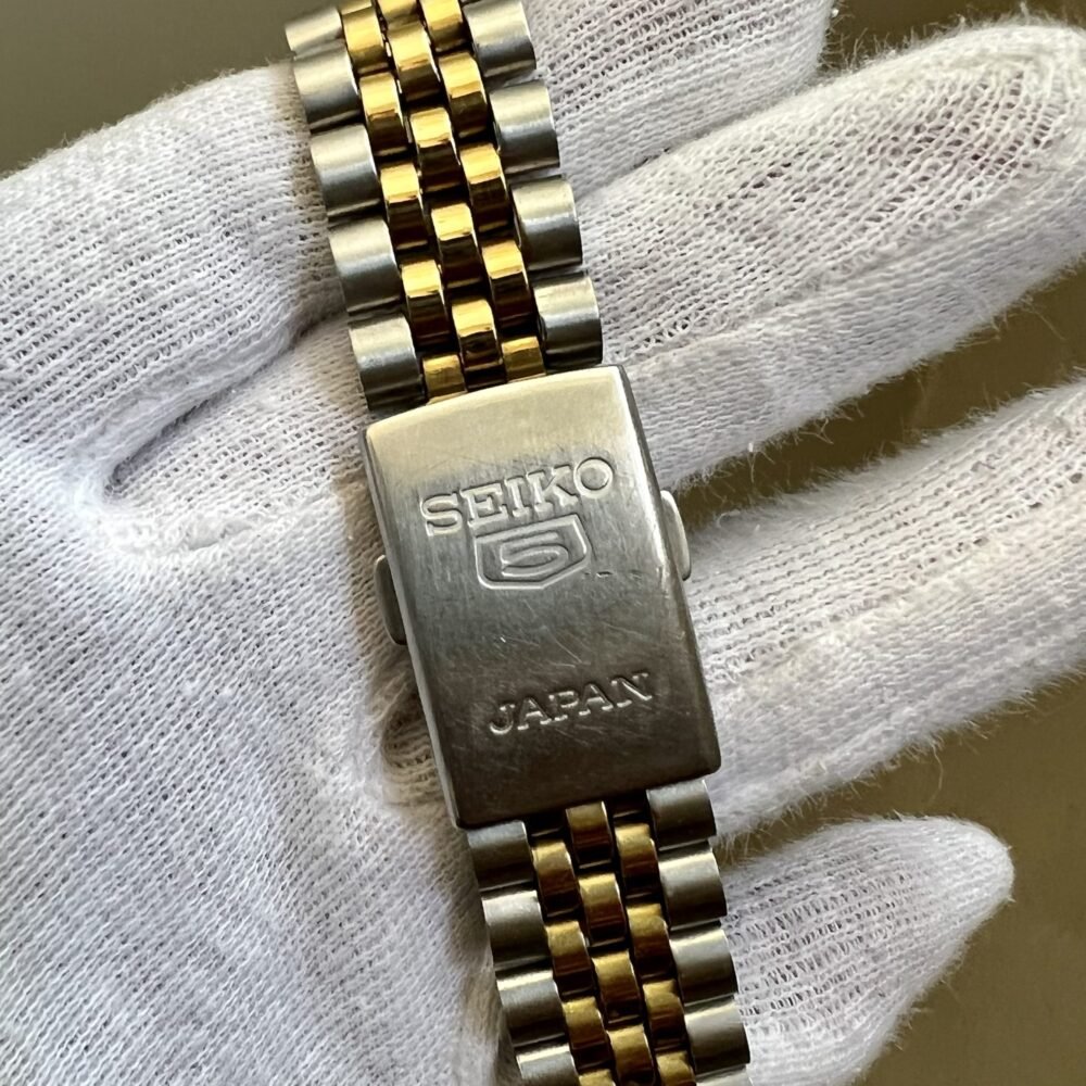 Seiko 5 Japan Dual Tone Dome Glass Fluted Bezel – photo 2