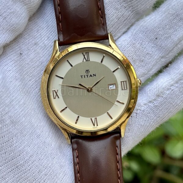 TITAN Mens Watch Quartz