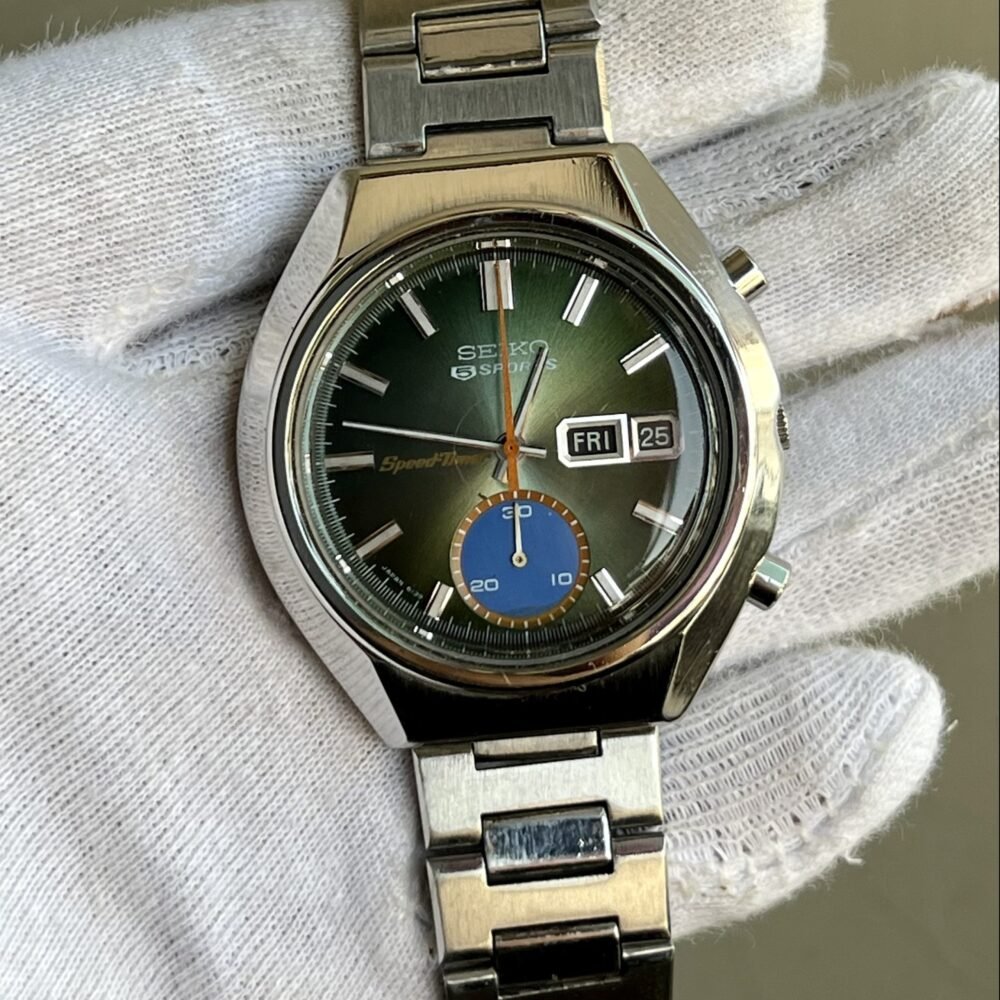 SEIKO 5 Sports Speed Timer