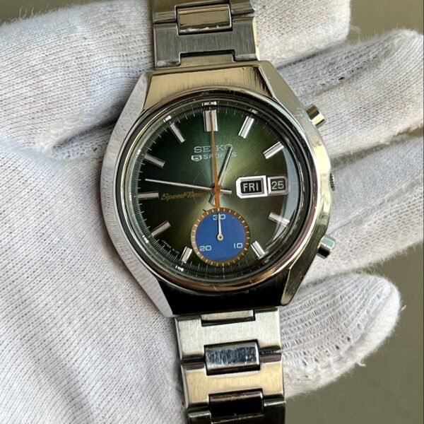 SEIKO 5 Sports Speed Timer