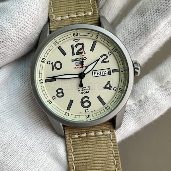 SEIKO 5 Sports Japan Euro Edition SRP635K1