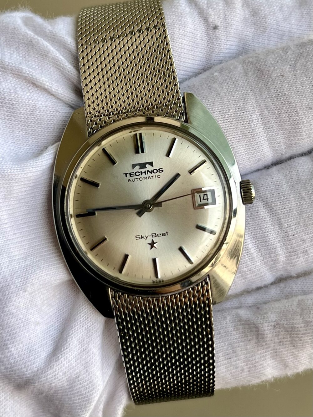 TECHNOS Swiss Sky-Beat Vintage