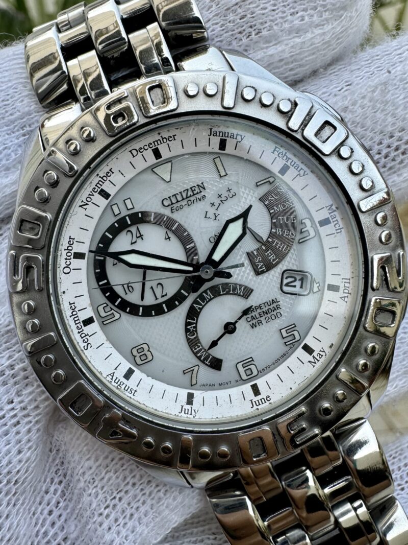 CITIZEN EcoDrive Japan Bl8030-53a Quartz - Image 3