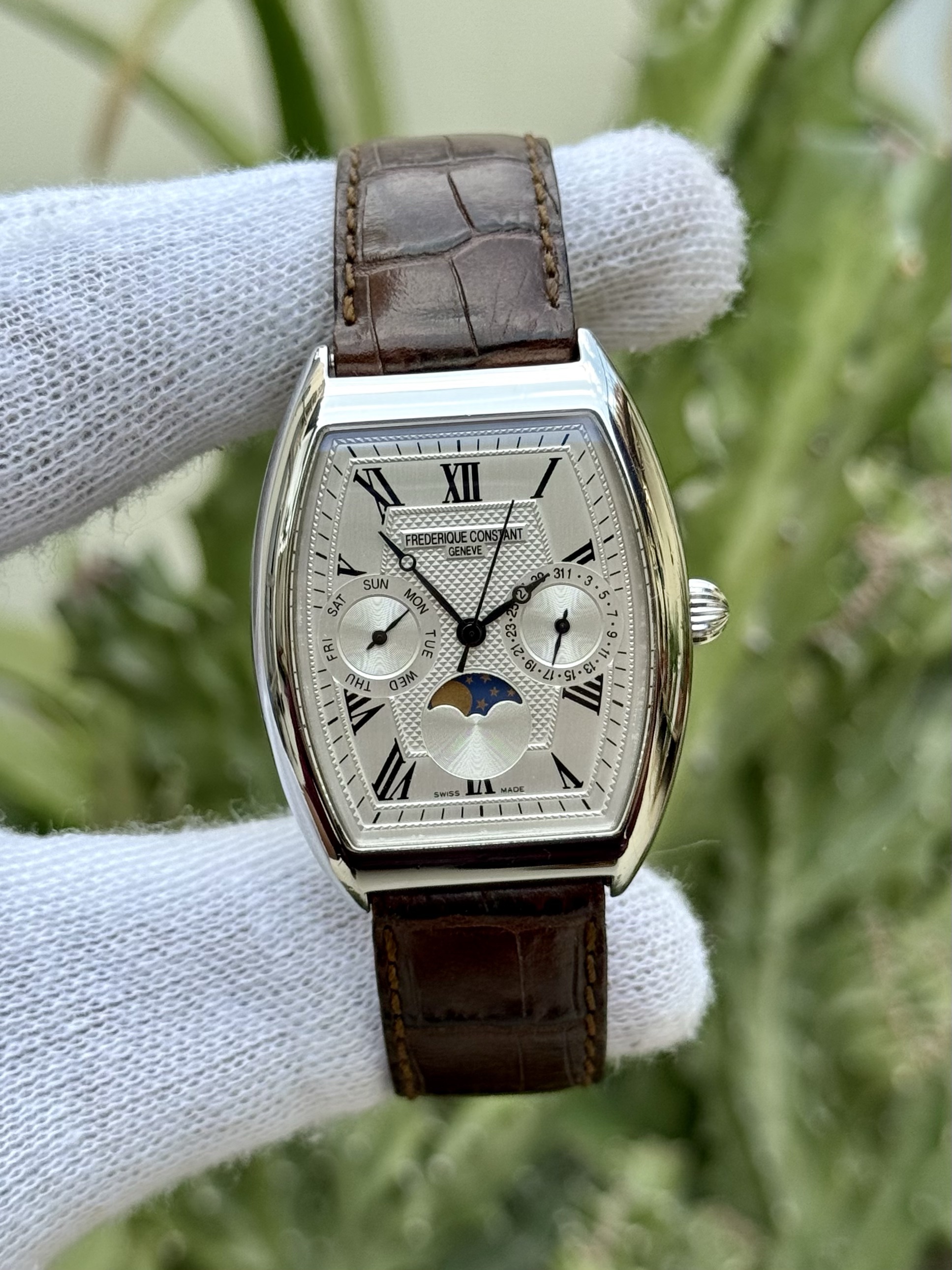 Frederique constant tank new arrivals