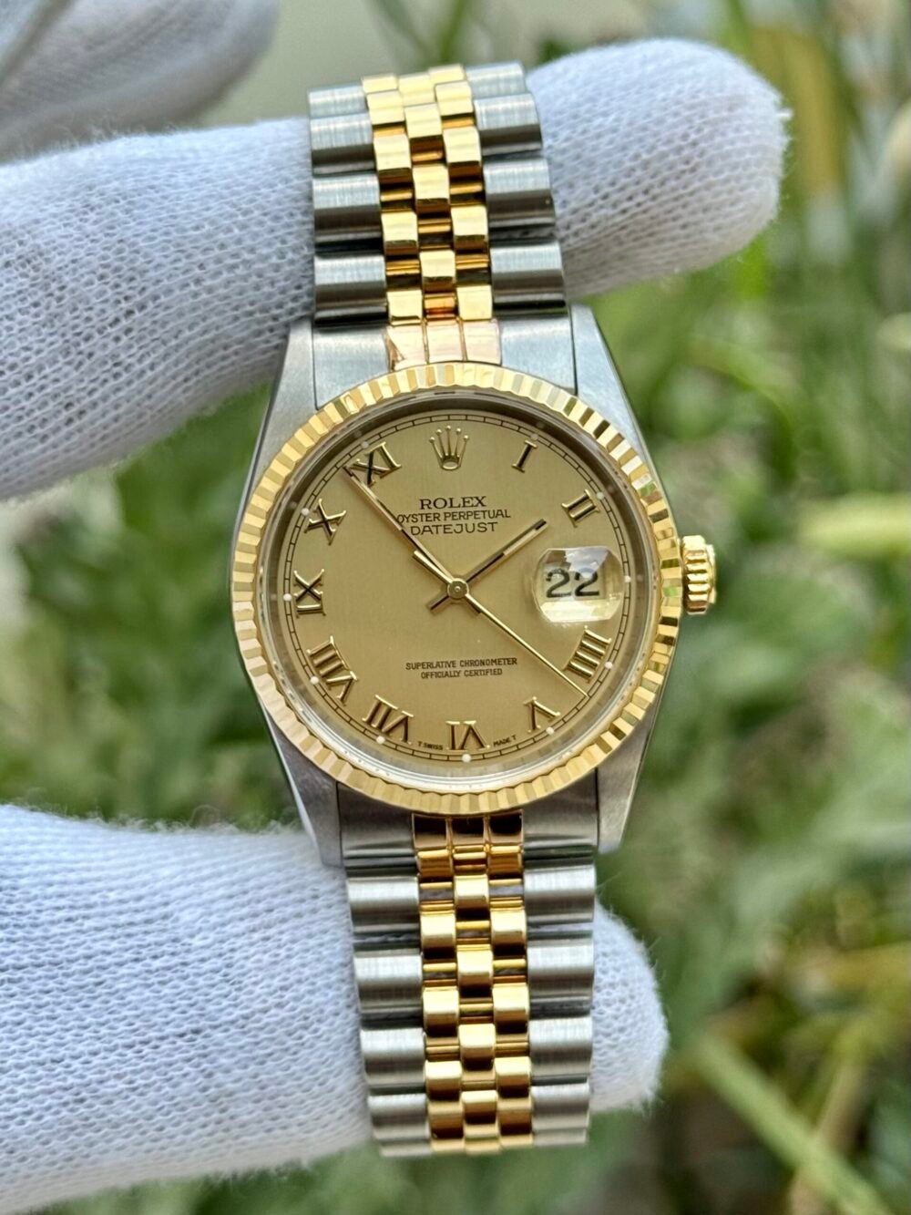 ROLEX Datejust 16233 Gold Steel Swiss Mens