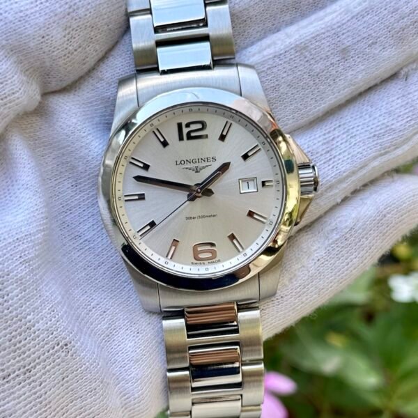 LONGINES Conquest Swiss L37594