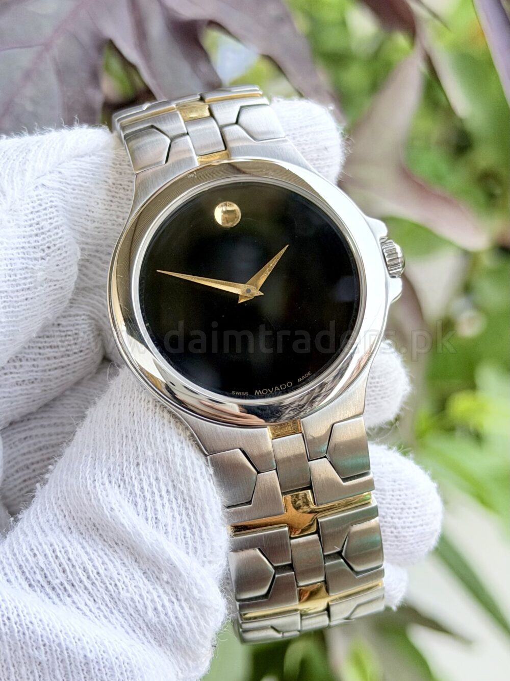 MOVADO Delphino 97.G2.1893 Black Museum Dial Two-Tone Quartz Swiss Mens