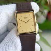 Seiko Quartz tank 7N00-5B20 gold dial gold plated rectangular case