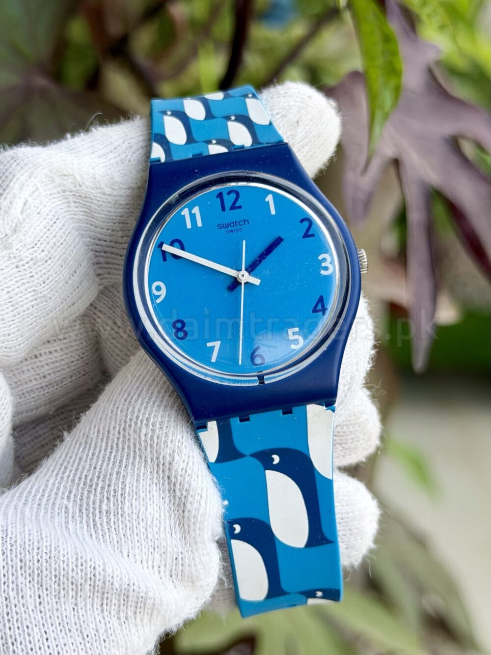 SWATCH Igino GN246 Blue Dial Penguin Strap Quartz Swiss Kids Unisex