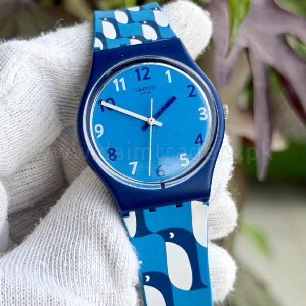 SWATCH Igino GN246 Blue Dial Penguin Strap Quartz Swiss Kids Unisex