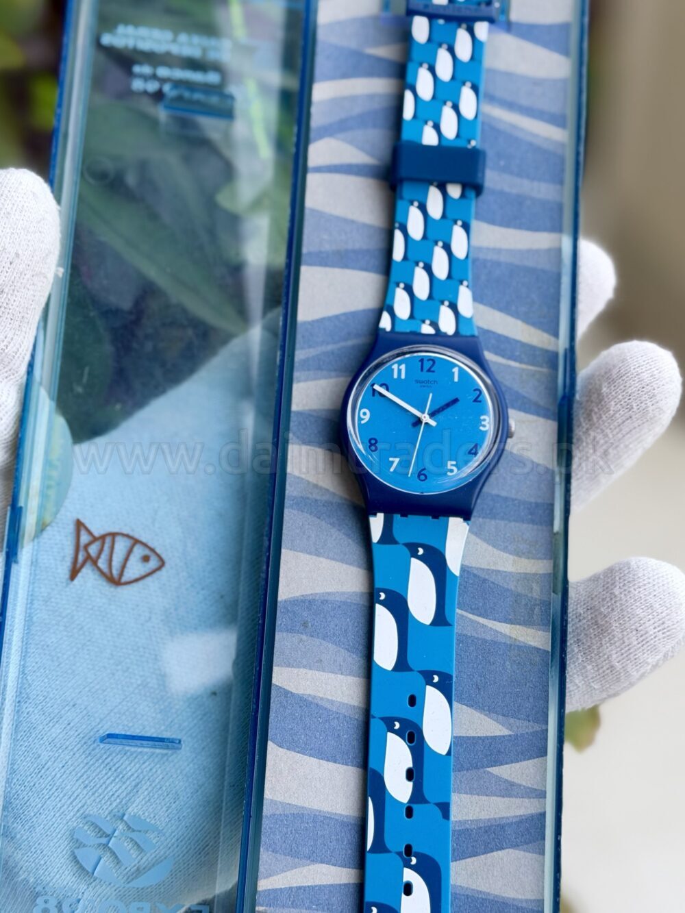 SWATCH Igino GN246 Blue Dial Penguin Strap Quartz Swiss Kids Unisex – photo 2